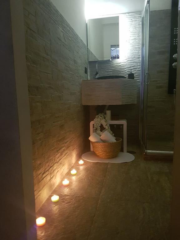 ホテル Crispi Relax ローマ エクステリア 写真
